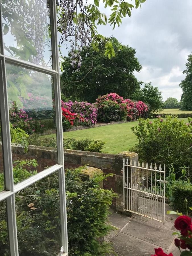 Willington Hall Hotel 타폴리 외부 사진
