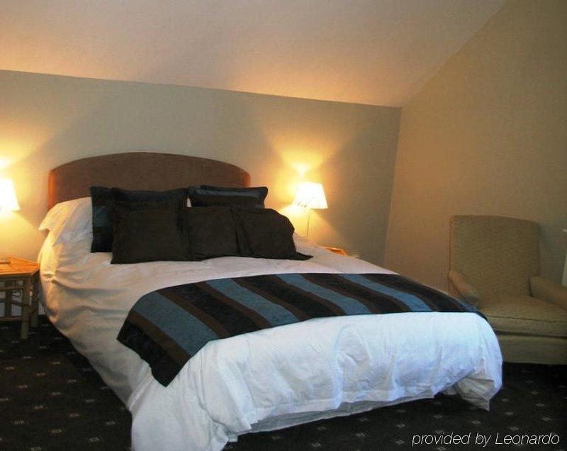 Willington Hall Hotel 타폴리 외부 사진