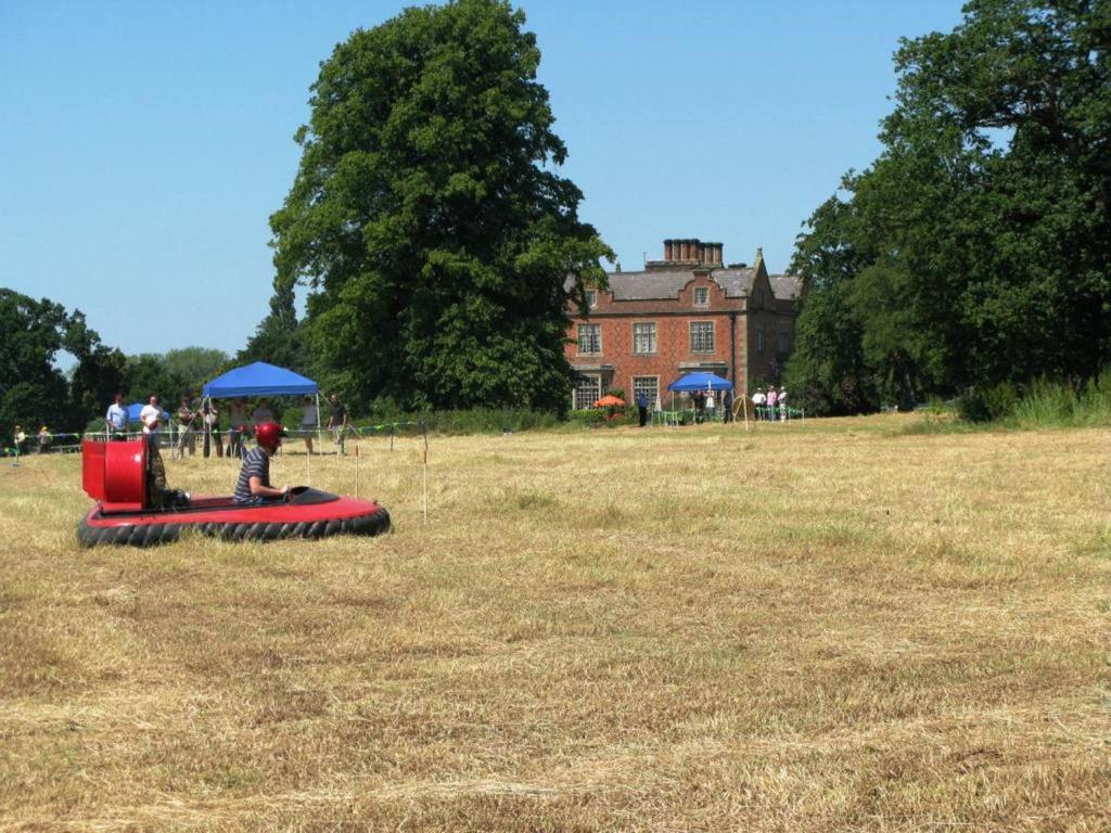 Willington Hall Hotel 타폴리 외부 사진
