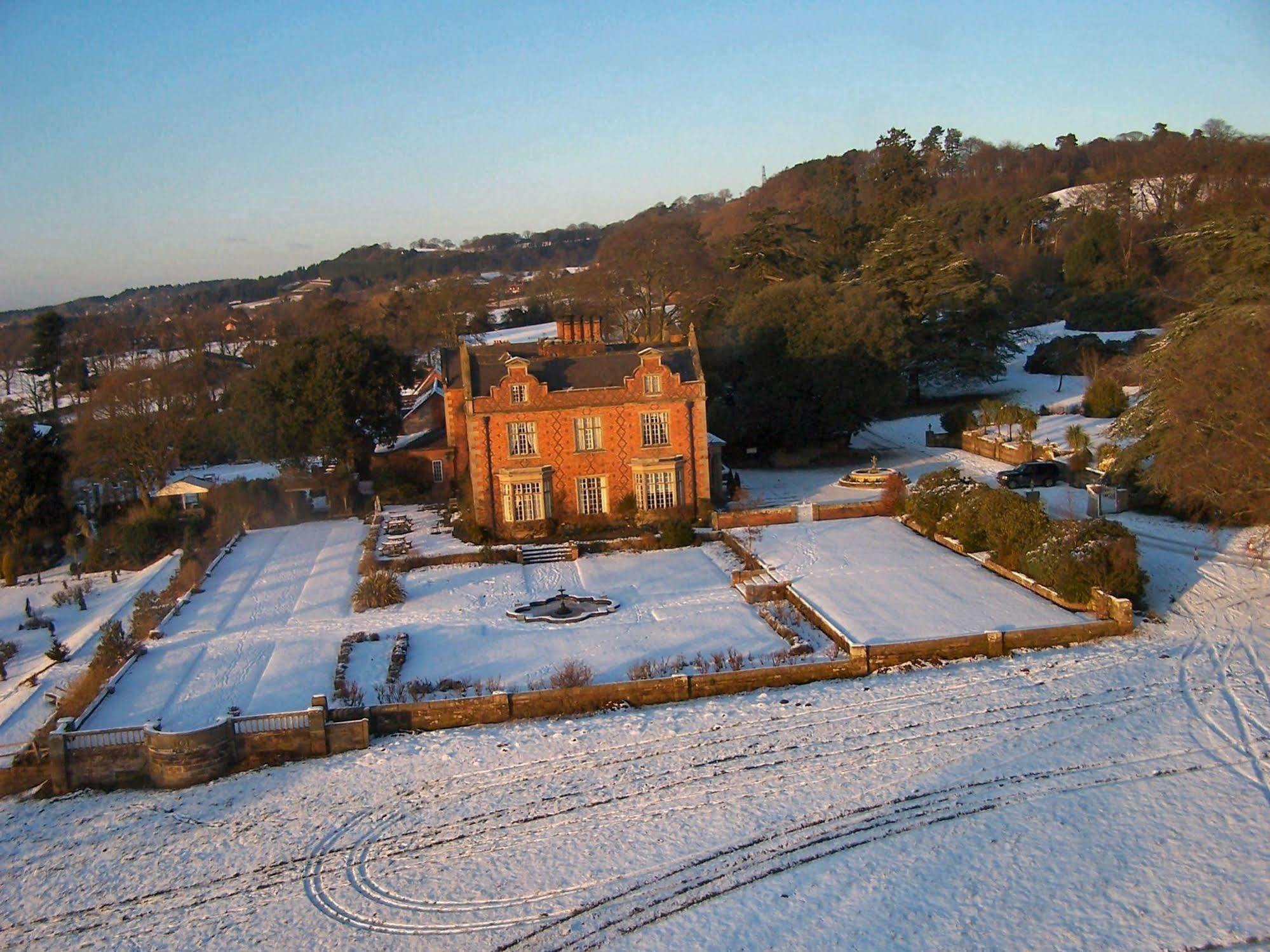 Willington Hall Hotel 타폴리 외부 사진