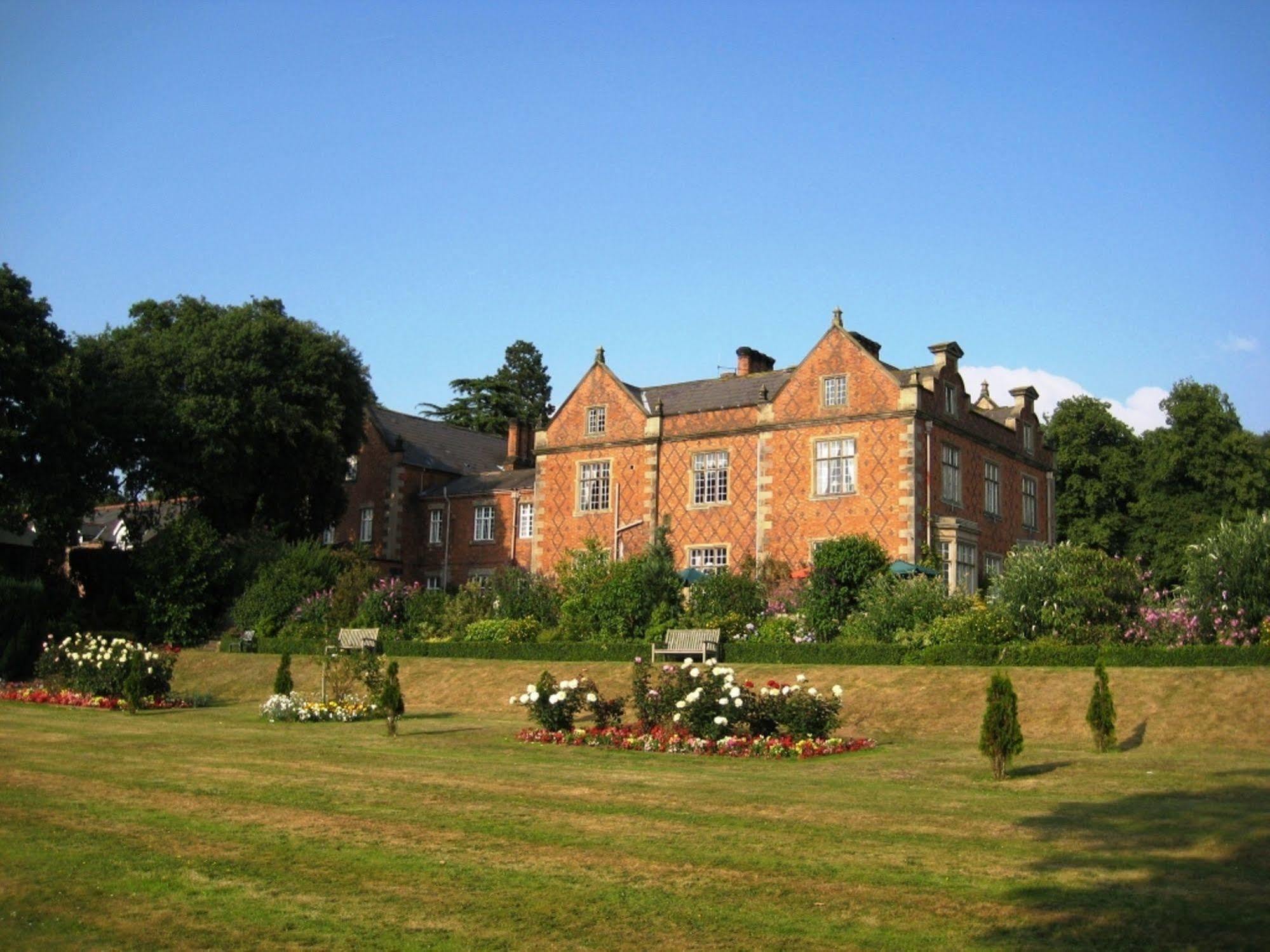 Willington Hall Hotel 타폴리 외부 사진