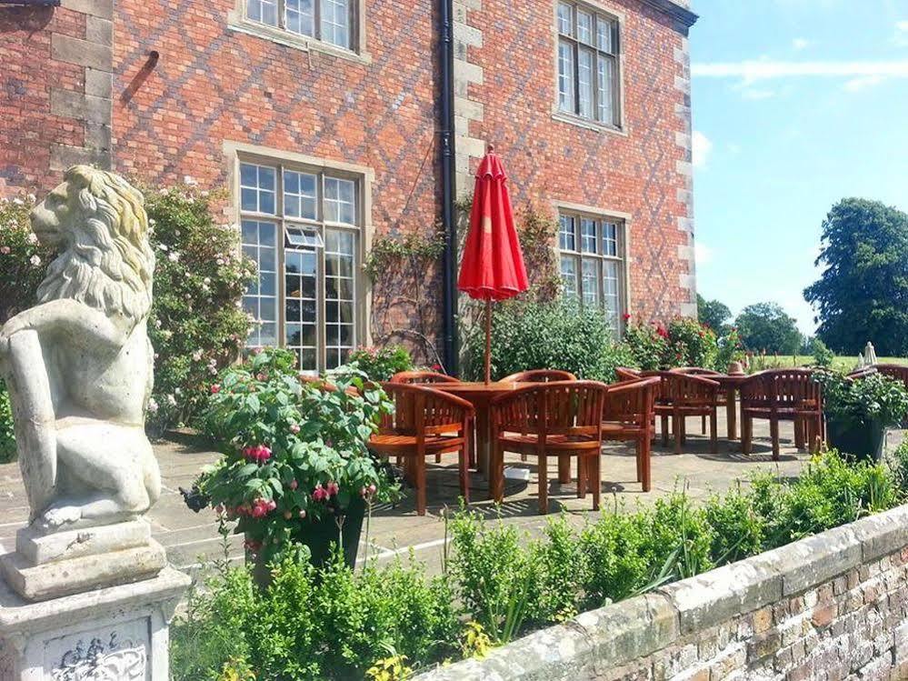 Willington Hall Hotel 타폴리 외부 사진
