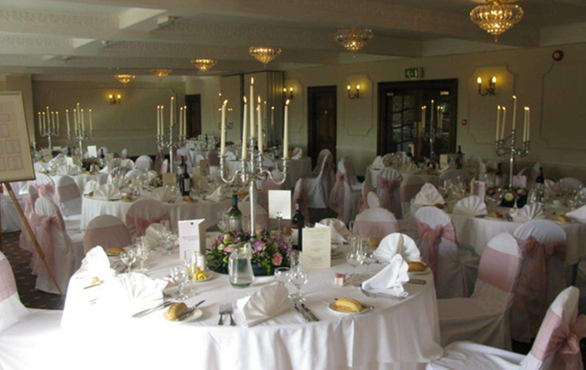 Willington Hall Hotel 타폴리 외부 사진